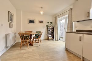 Kitchen/Diner- click for photo gallery